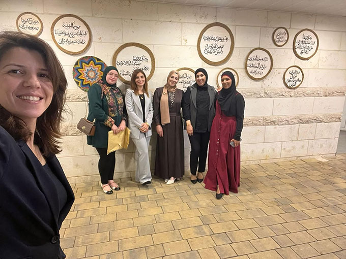 اجتماع أولياء أمور الطلبة في اعدادية دار التربية والعلوم في جلجولية